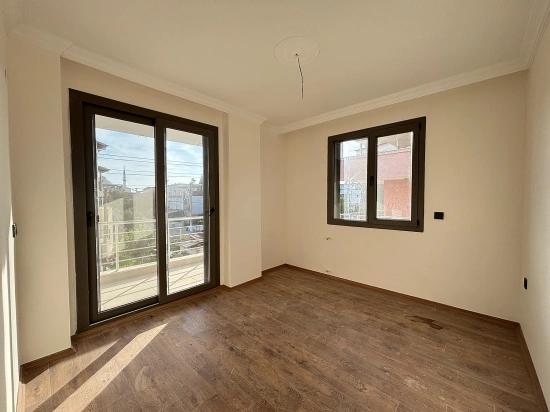 Seferihisar Doğanbey Payamlı'da Güzel Konumda Sıfır Satılık 2+1 Villa