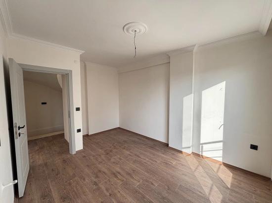 Seferihisar Doğanbey Payamlı'da Güzel Konumda Sıfır Satılık 2+1 Villa