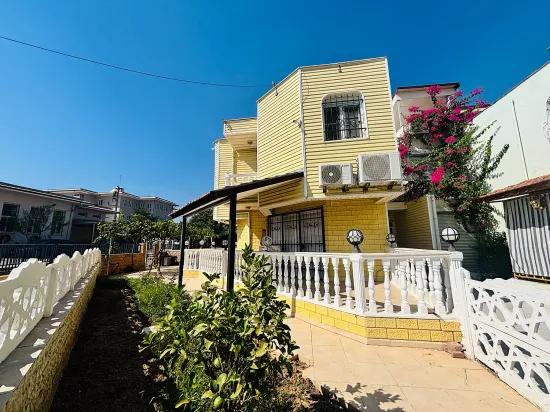 İzmir Seferihisar Mersin Alanı Mahallesi’nde Denize Çok Yakın 3+1 Satılık Villa