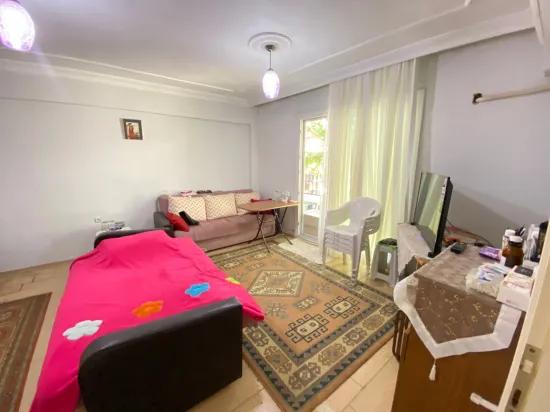 İzmir Seferihisar Mersin Alanı Mahallesi’nde Geniş Bahçeli 2+1 Satılık Daire