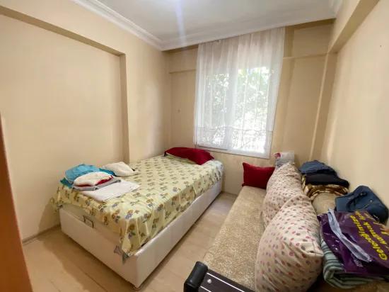 İzmir Seferihisar Mersin Alanı Mahallesi’nde Geniş Bahçeli 2+1 Satılık Daire