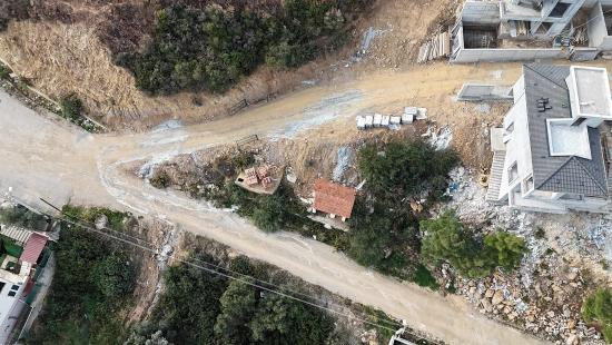 İzmir Seferihisar Atatürk Mahallesinde Deniz Manzaralı 300 M2 Arsa