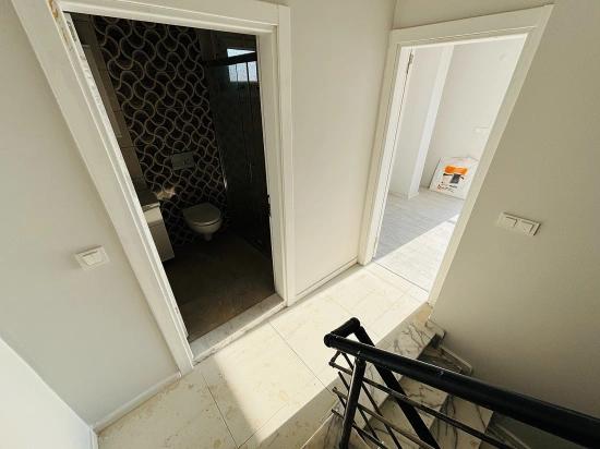 Seferihisar Payamlı'da Bahçeli Sıfır Yapı Satılık 2+1 Ruhsatlı Villa