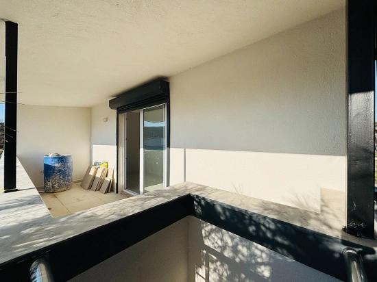 Seferihisar Payamlı'da Bahçeli Sıfır Yapı Satılık 2+1 Ruhsatlı Villa