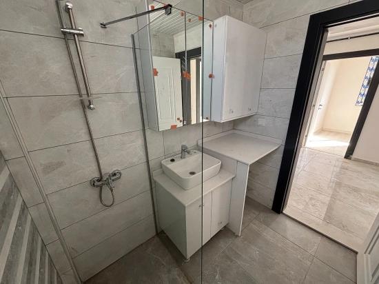 Seferihisar Camikebir’de 2+1 Kapalı Mutfak Çatı Katı Daire