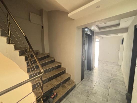 İzmir Menderes Fevzi Çakmak’da 2+1 Satılık Daire