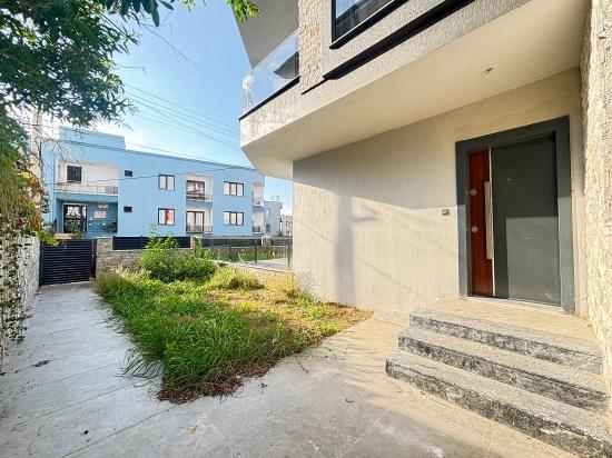 İzmir Seferihisar Ürkmez’de Denize 600 Metre Satılık 2+1 Villa