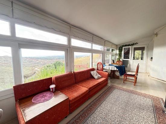 ızmir Seferihisar Tepecik Mahallesi’nde Deniz Manzaralı 2+1 Müstakil Villa