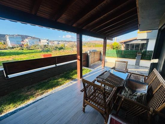 Her Odasında Ebeveyn Banyosu Bulunan Geniş Bahçeli 3+1 Müstakil Villa