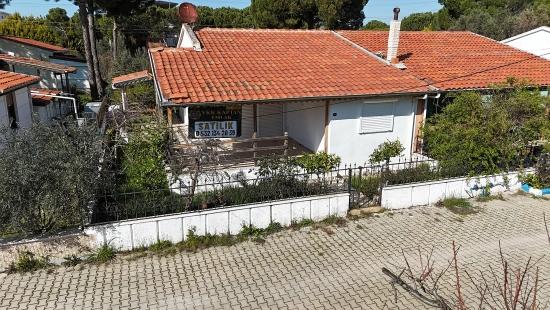 İzmir Seferihisar Cumhuriyet'de Site İçerisinde Denize 200M 2+1 Müstakil Villa