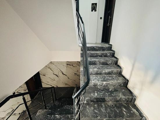 İzmir Seferihisar Payamlı Mahallesi Deniz Sokağında Yenilenmiş 1+1 Satılık Daire