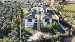 İzmir Seferihisar Kavakdere Mahallesi’nde  Site İçerisinde 3+1 Dubleks Villa