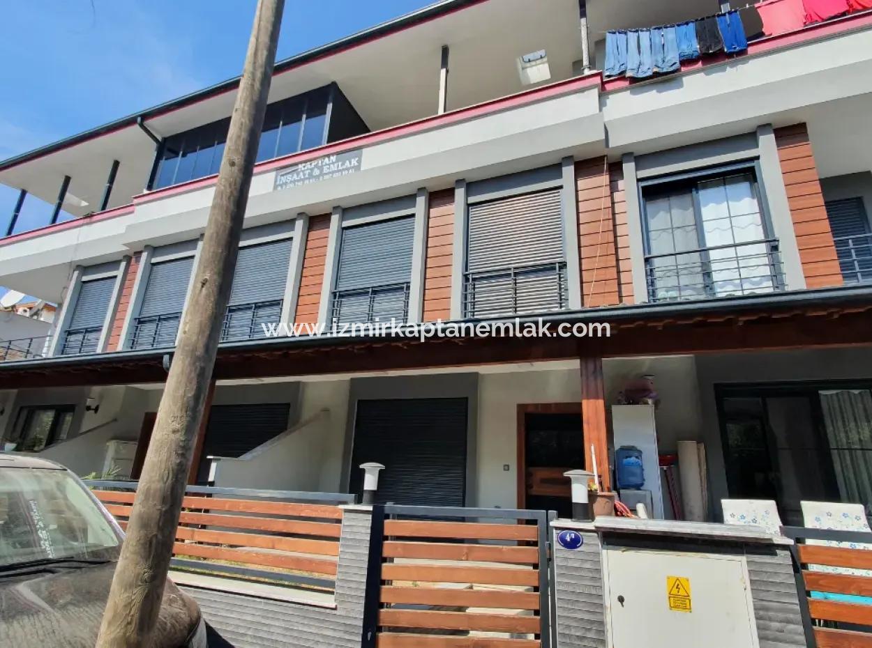İzmir,Seferihisar,Payamlı’da 3+1  Satılık Trıbleks Yazlık Villa