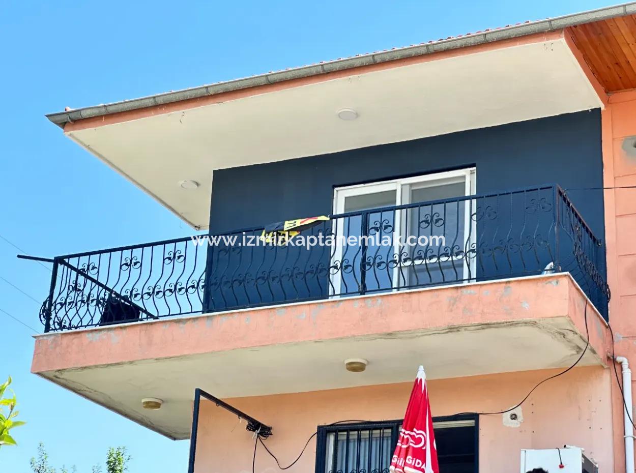Ürkmez Merkez'de Masrafsız Sıfır Yapılı Satılık 2+1 Daire