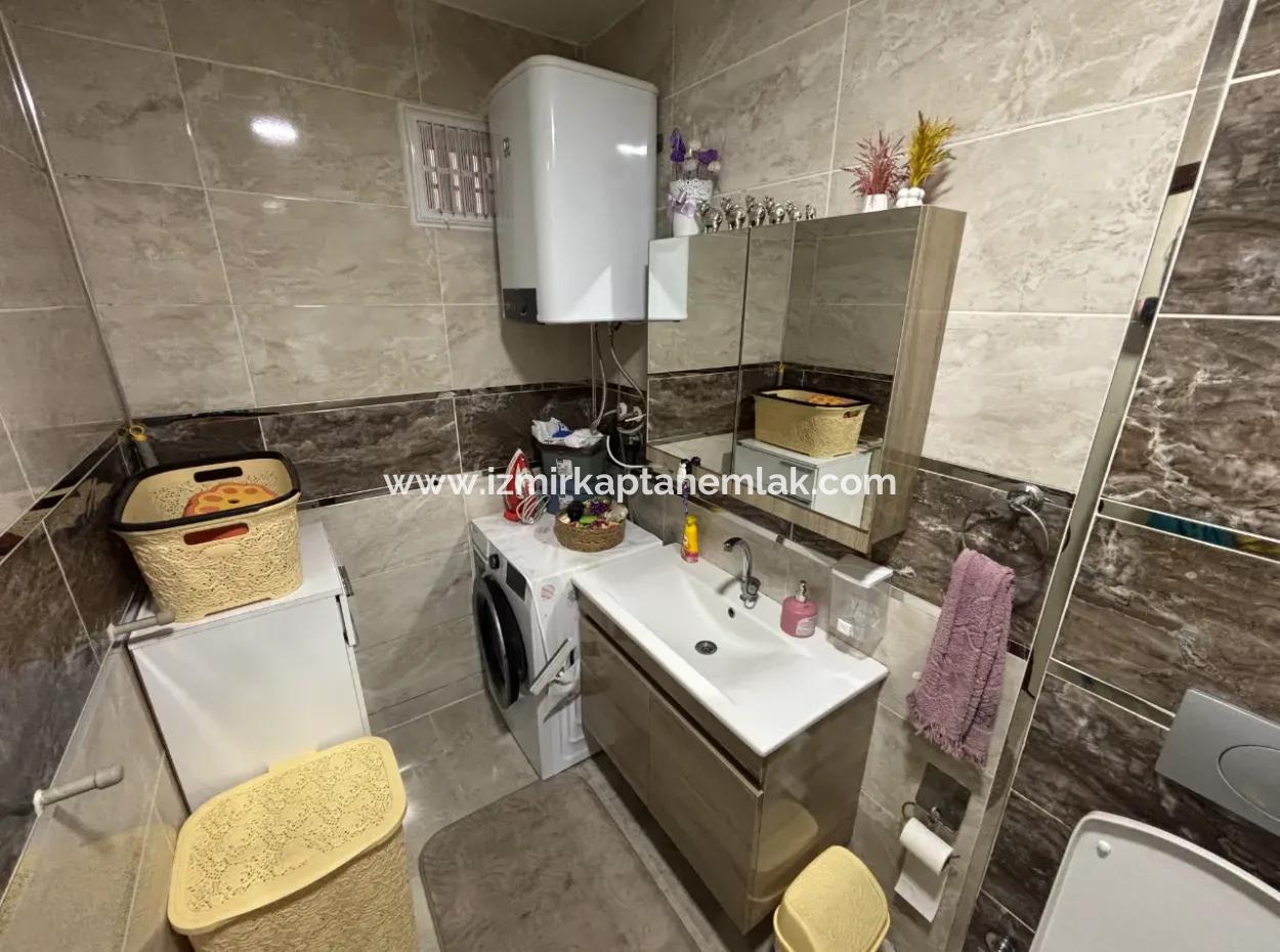 Seferihisar Mersinalanında  Deniz Manzaralı 2+1 Daire