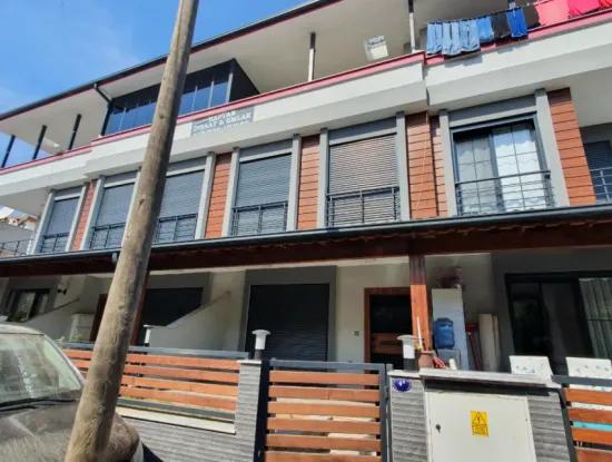 Doğanbey Payamlı Merkezde Ferah Satılık 3+1 Villa