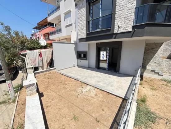 Ürkmez De Plaja 500M Krediye Uygun Satılık 2+1 Villa