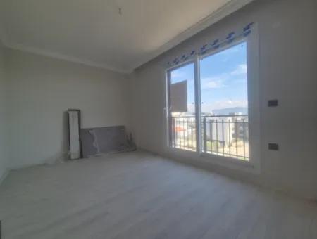 Doğanbey Atatürk Mah Deniz Manzaralı Bahçeli Satılık 3+1 Villa