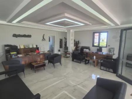 Ürkmezin En İşlek Yerinde Geniş Satılık Kupon Dükkan