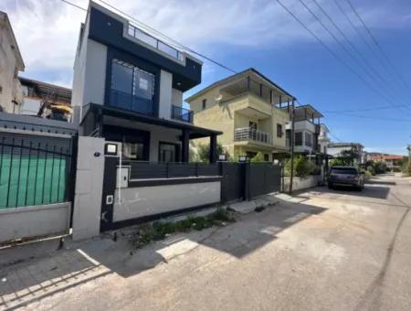 İzmir Seferihisar Payamlı Mah Denize 500 Mt 3+1 Trıbleks Yazlık