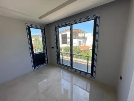 İzmir Seferihisar Payamlı Mah Denize 500 Mt 3+1 Trıbleks Yazlık