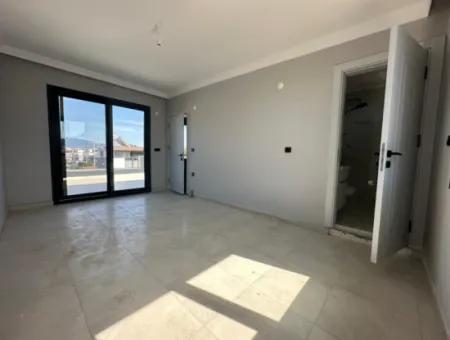 İzmir Seferihisar Payamlı Mah Denize 500 Mt 3+1 Trıbleks Yazlık