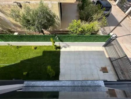 İzmir Seferihisar Payamlı Mah Denize 500 Mt 3+1 Trıbleks Yazlık