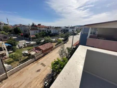 İzmir Seferihisar Payamlı Mah De Denize 500 Mt Satılık 2+1 Yazlık