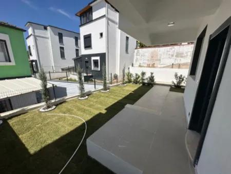 İzmir Seferihisar Payamlı Da  3+1 Bahçeli Satılık Yazlık