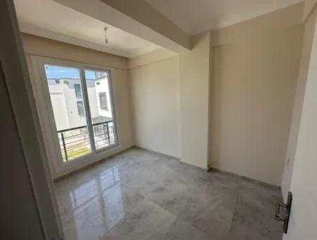 İzmir Seferihisar Payamlı Da  3+1 Bahçeli Satılık Yazlık