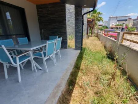 İzmir,Seferihisar,Payamlı’da 3+1 Havuzlu Site İçerisinde  Satılık Trıbleks Yazlık