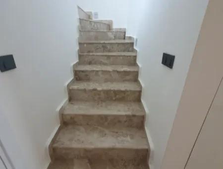 İzmir,Seferihisar,Payamlı’da 3+1 Havuzlu Site İçerisinde  Satılık Trıbleks Yazlık