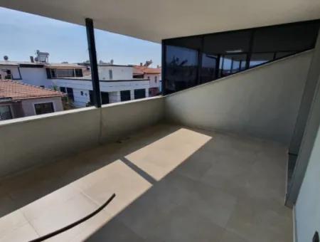 İzmir,Seferihisar,Payamlı’da 3+1  Satılık Trıbleks Yazlık Villa