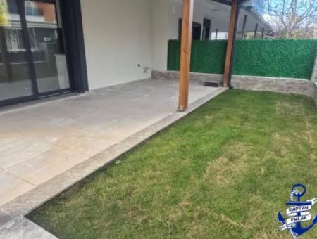 İzmir Seferihisar Payamlı Mah.de 3+1 Denize Yakın Satılık Yazlık