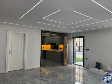 İzmir Seferihisar Payamlı Mah.de 3+1 Denize 400 Mt Ultra Lüks Satılık Yazlık
