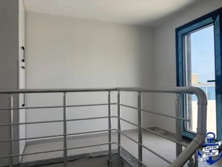 İzmir Seferihisar Payamlı Mah.de 3+1 Denize 400 Mt Ultra Lüks Satılık Yazlık