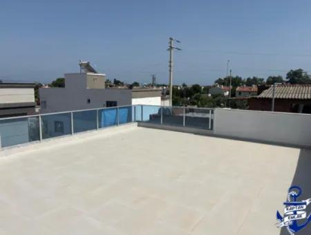 İzmir Seferihisar Payamlı Mah.de 3+1 Denize 400 Mt Ultra Lüks Satılık Yazlık