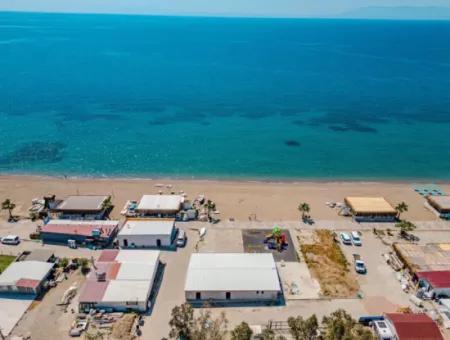 Seferihisar Ürkmez Merkez'de Ara Kat Satılık 2+1 Havadar Daire