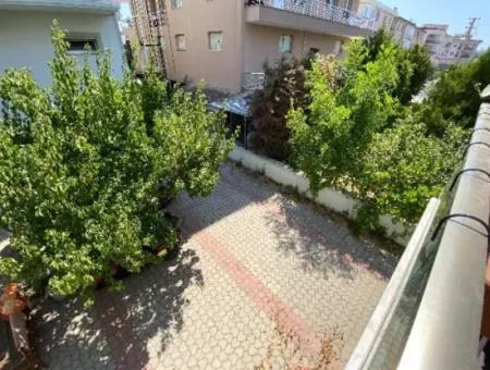 Ürkmezin En Nadide Lokasyonun'da Plaja 200M Satılık 2+1 Daire