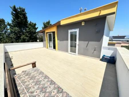 Doğanbey'de Kapalı Otoparklı Geniş Bahçeli Sıfır Satılık 3+1 Villa