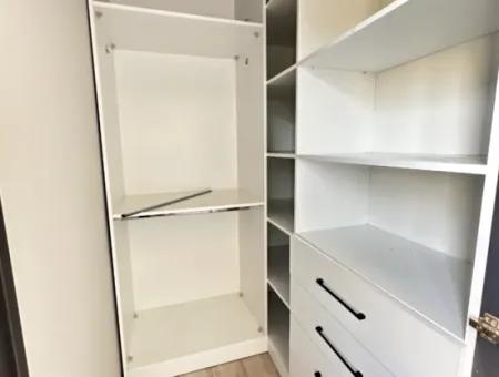 Doğanbey Merkez'de Plaja 500M Otoparklı Bahçeli Sıfır Satılık 3+1 Villa
