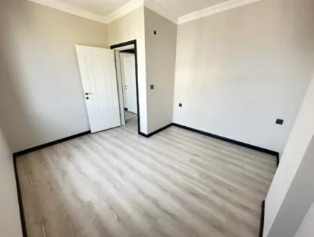 Doğanbey Merkez'de Plaja 500M Otoparklı Bahçeli Sıfır Satılık 3+1 Villa