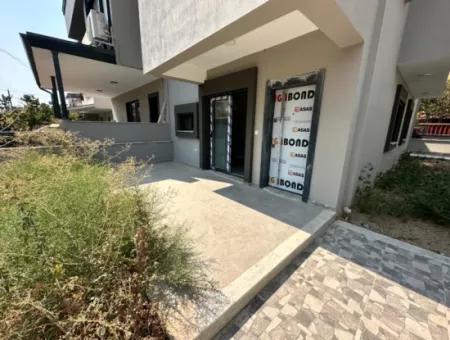 Doğanbey'de Merkez'de Sıfır Bahçeli Satılık 3+1 Villa