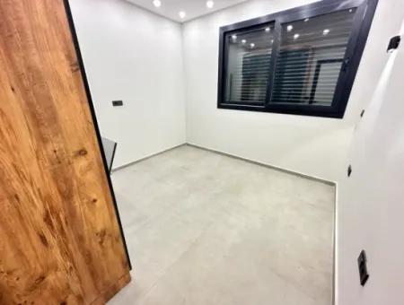 Doğanbey'de Kaliteli Lüks Deniz Manzaralı Satılık 4+1 Tripleks