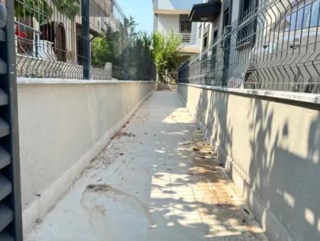 Doğanbey Merkez'de Geniş Yapılı Satılık Sıfır 5+1 Tripleks