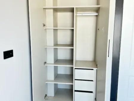 Doğanbey'de 210M2 İçerisin'de Lüks Yapılı Geniş Bahçeli Satılık 3+1 Villa