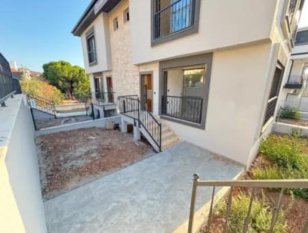 Payamlıda Müstakil Girişli Bahçeli Sıfır Satılık 2+1 Villa