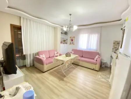 Ürkmez Merkez De Havadar Ferah Satılık Temiz 2+1 Daire