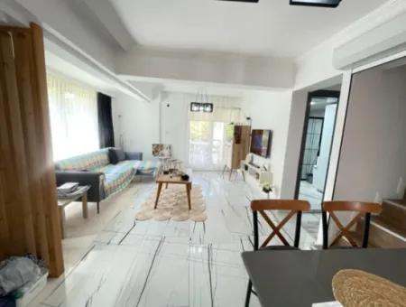 Doğanbey De Otoparklı Geniş Bahçeli Ferah Satılık 3+1 Villa