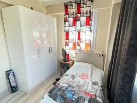 Doğanbey De Otoparklı Geniş Bahçeli Ferah Satılık 3+1 Villa